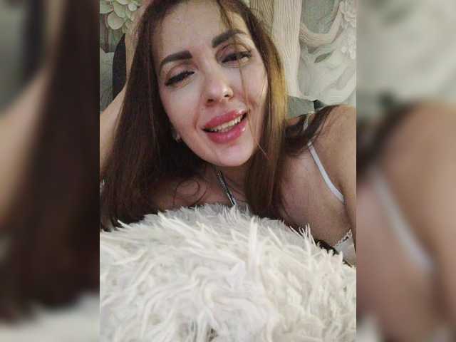 SexyKitty75-1 live cam preview
