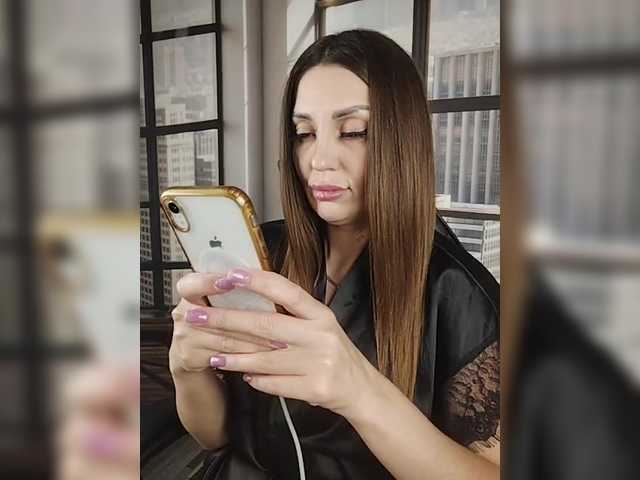 SexyKitty75-1 live cam on BongaCams