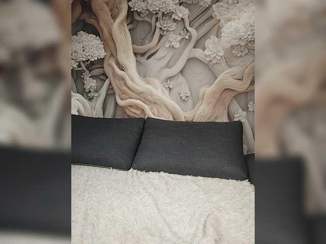 SexyKitty75-1 live webcam show