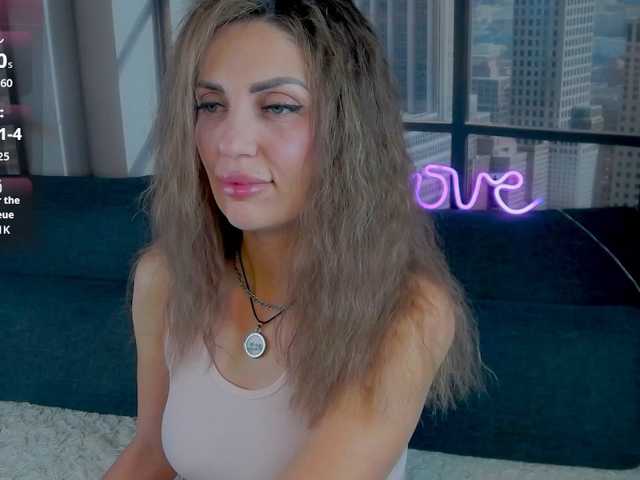 SexyKitty75-1 live cam on BongaCams