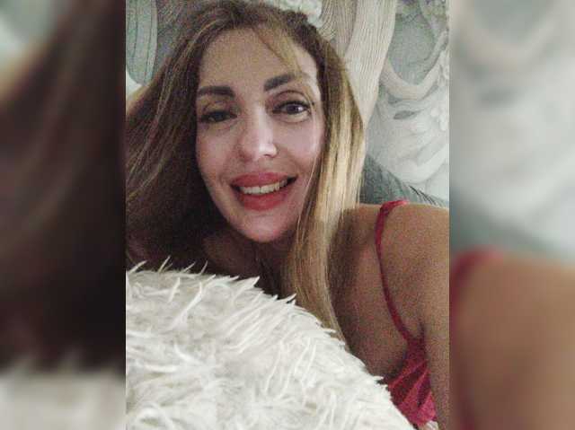 SexyKitty75-1 live cam preview