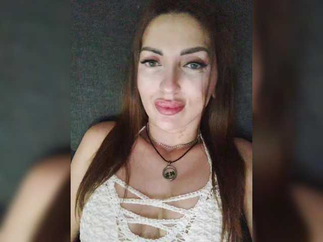 SexyKitty75-1 live cam preview