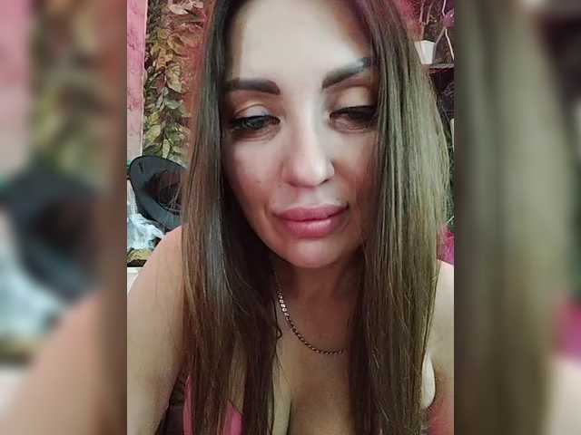 SexyKitty75-1 live cam on BongaCams