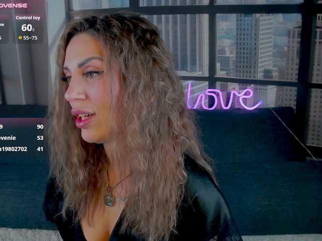 SexyKitty75-1 live cam on BongaCams