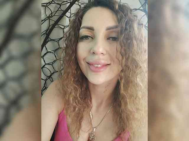 SexyKitty75-1 webcam
