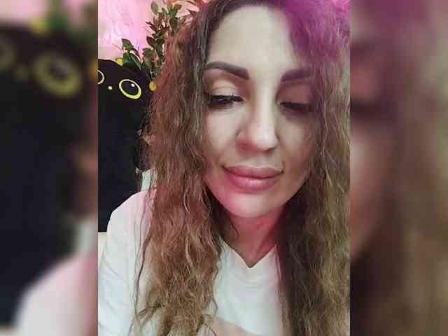 SexyKitty75-1 webcam