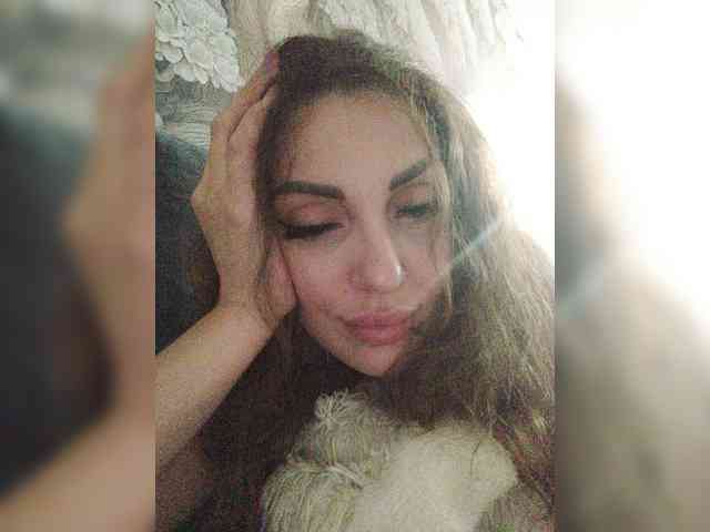 SexyKitty75-1 webcam