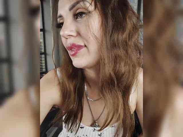 SexyKitty75-1 webcam
