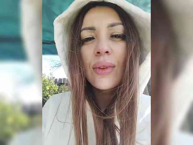 SexyKitty75-1 webcam