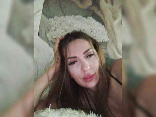 SexyKitty75-1 webcam