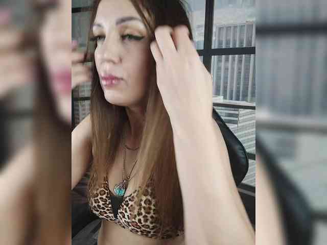 SexyKitty75-1 webcam
