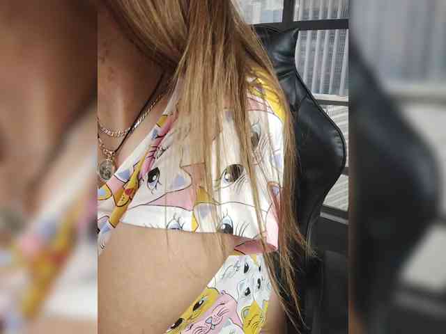 SexyKitty75-1 webcam