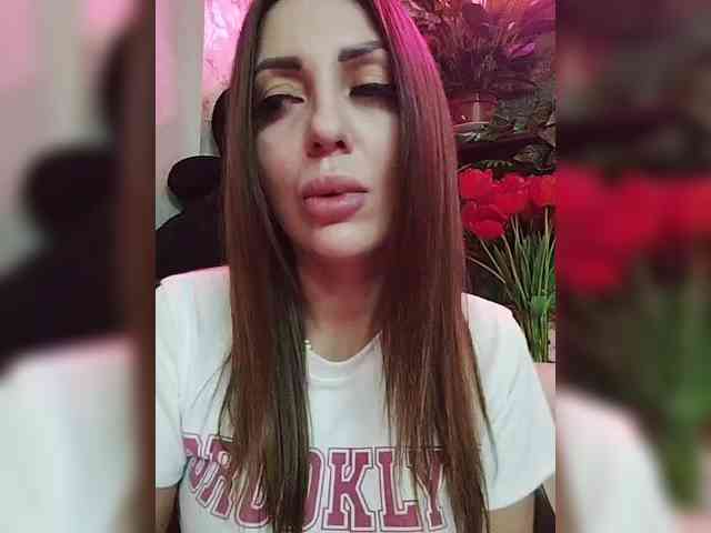 SexyKitty75-1 webcam