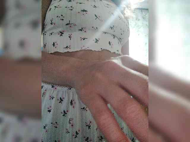 SexyKitty75-1 webcam