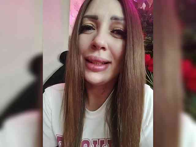 SexyKitty75-1 webcam