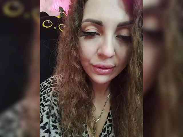 SexyKitty75-1 webcam