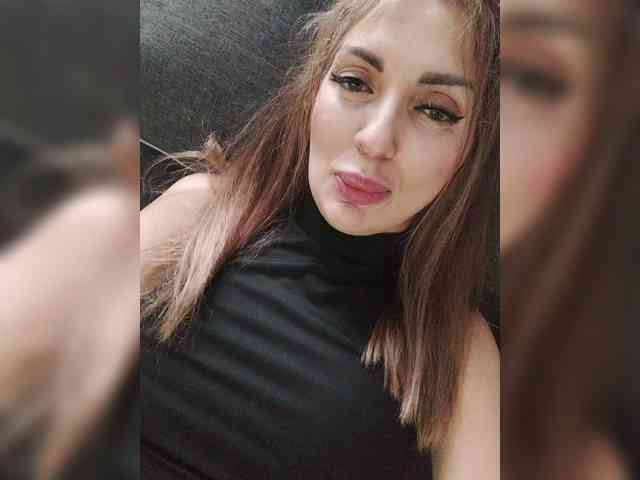 SexyKitty75-1 webcam