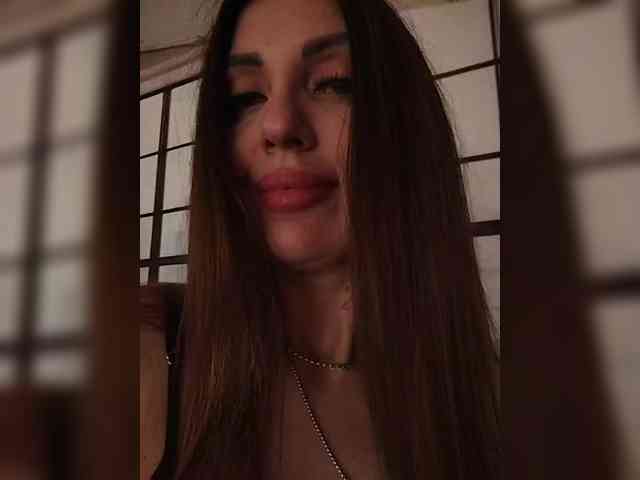 SexyKitty75-1 webcam