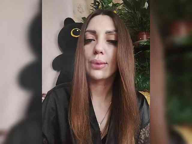 SexyKitty75-1 webcam