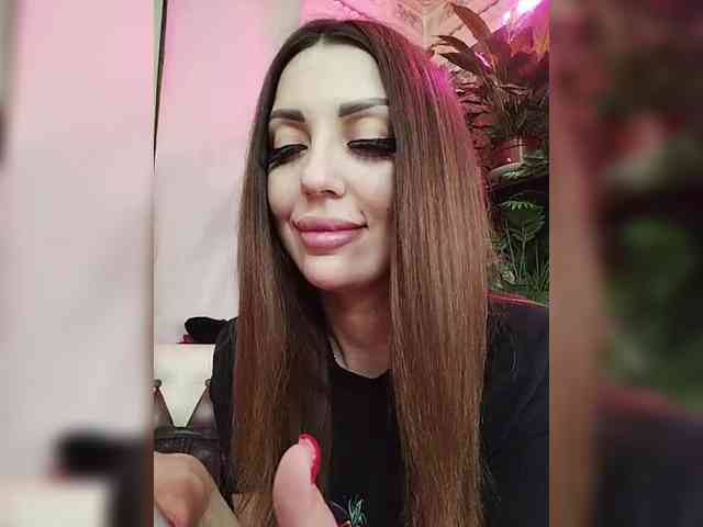 SexyKitty75-1 webcam