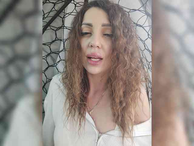 SexyKitty75-1 webcam