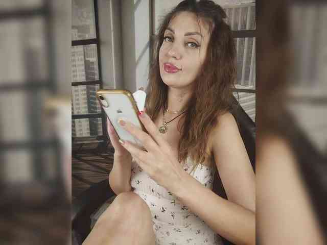SexyKitty75-1 webcam