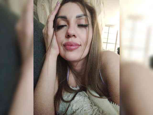 SexyKitty75-1 webcam