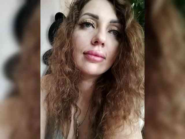 SexyKitty75-1 webcam