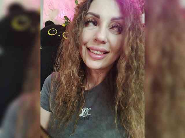 SexyKitty75-1 webcam