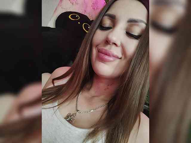 SexyKitty75-1 webcam