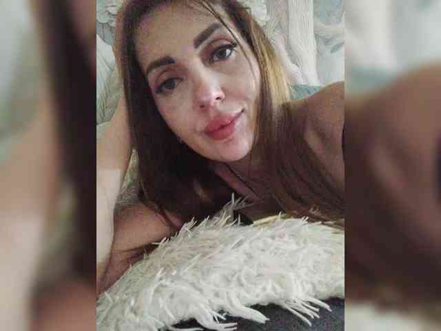 SexyKitty75-1 webcam