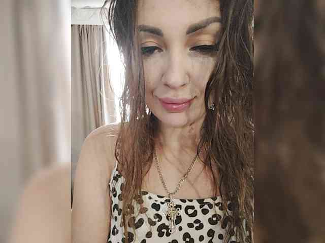 SexyKitty75-1 webcam
