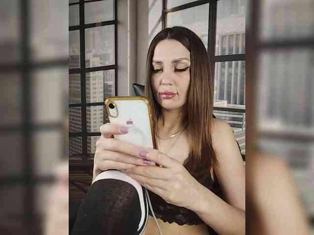 SexyKitty75-1 webcam