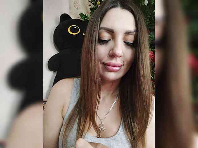 SexyKitty75-1 webcam