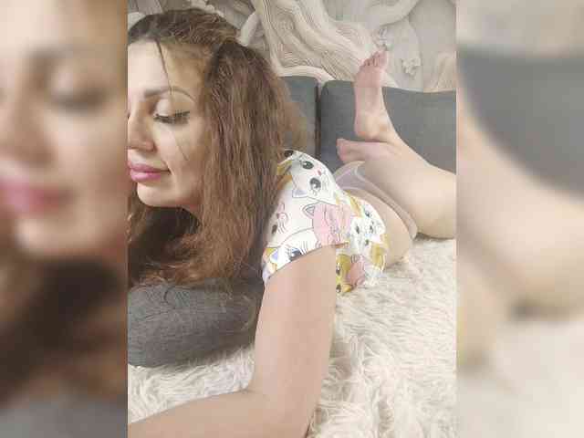 SexyKitty75-1 webcam