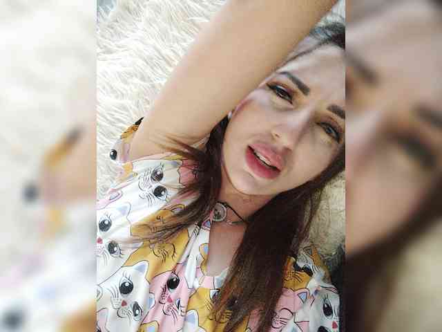 SexyKitty75-1 webcam
