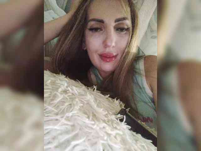 SexyKitty75-1 webcam