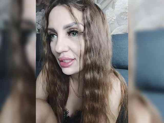 SexyKitty75-1 webcam