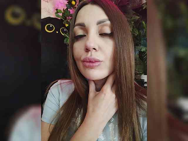 SexyKitty75-1 webcam