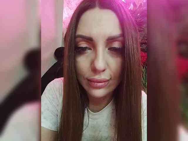 SexyKitty75-1 webcam