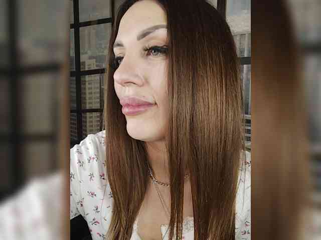SexyKitty75-1 webcam