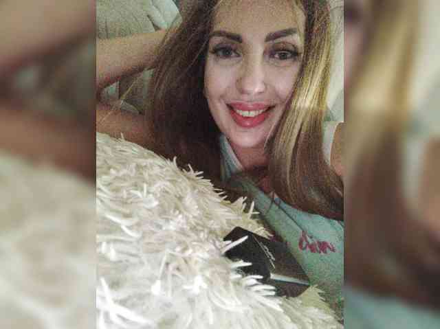 SexyKitty75-1 webcam