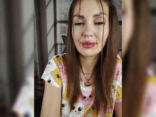 SexyKitty75-1 webcam