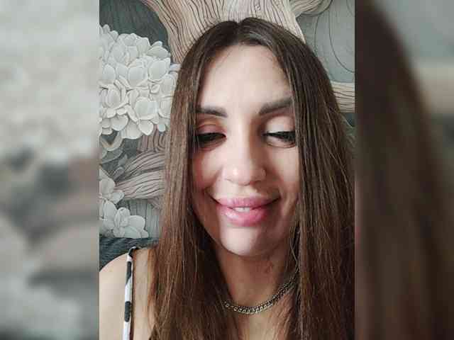 SexyKitty75-1 webcam