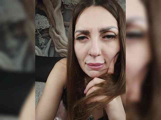 SexyKitty75-1 webcam