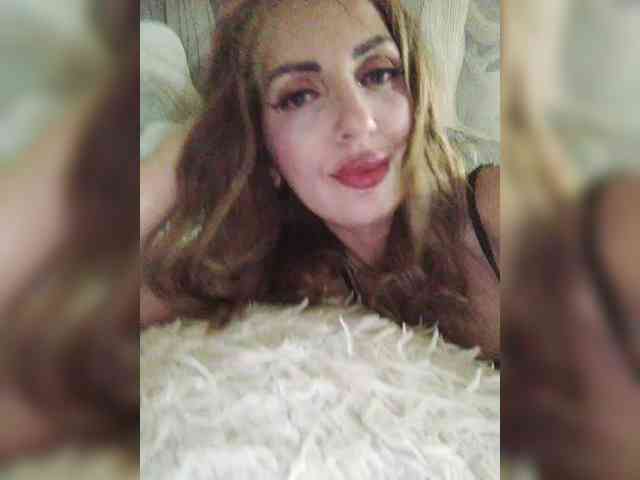 SexyKitty75-1 webcam