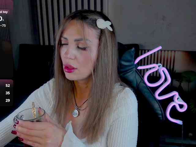 Model: SexyKitty75-1
