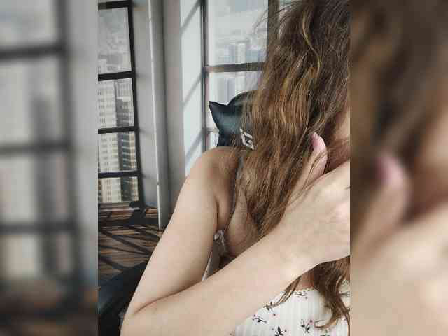 SexyKitty75-1 webcam