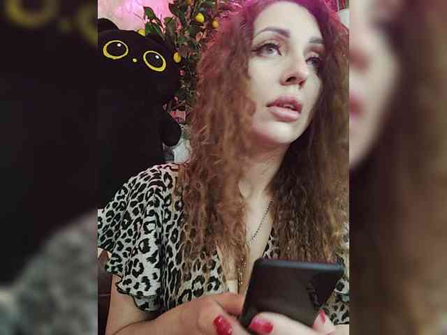 SexyKitty75-1 webcam