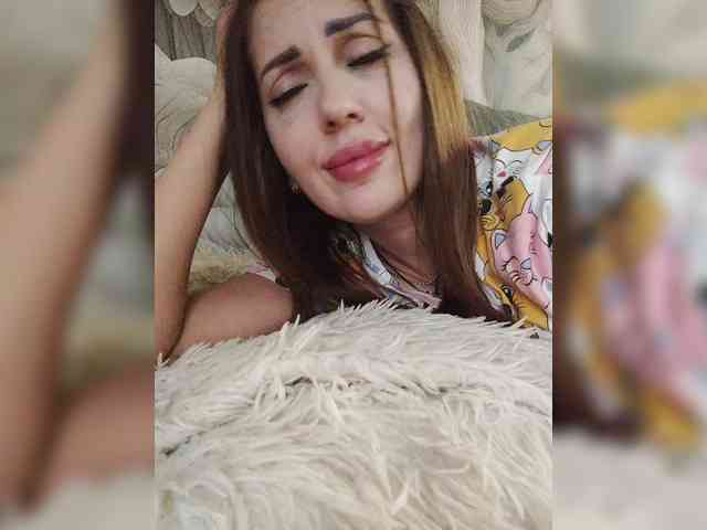 SexyKitty75-1 webcam